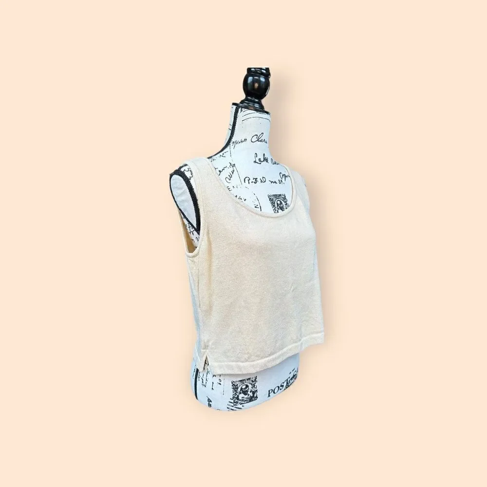 St. JOHN  - Picture 6 of 9